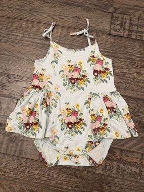 kate quinn tie strap ballerina bubble